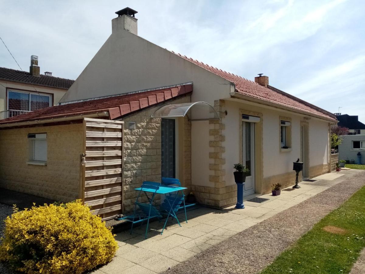 Bed and Breakfast Chez Gigi à Merville-Franceville-Plage Extérieur photo